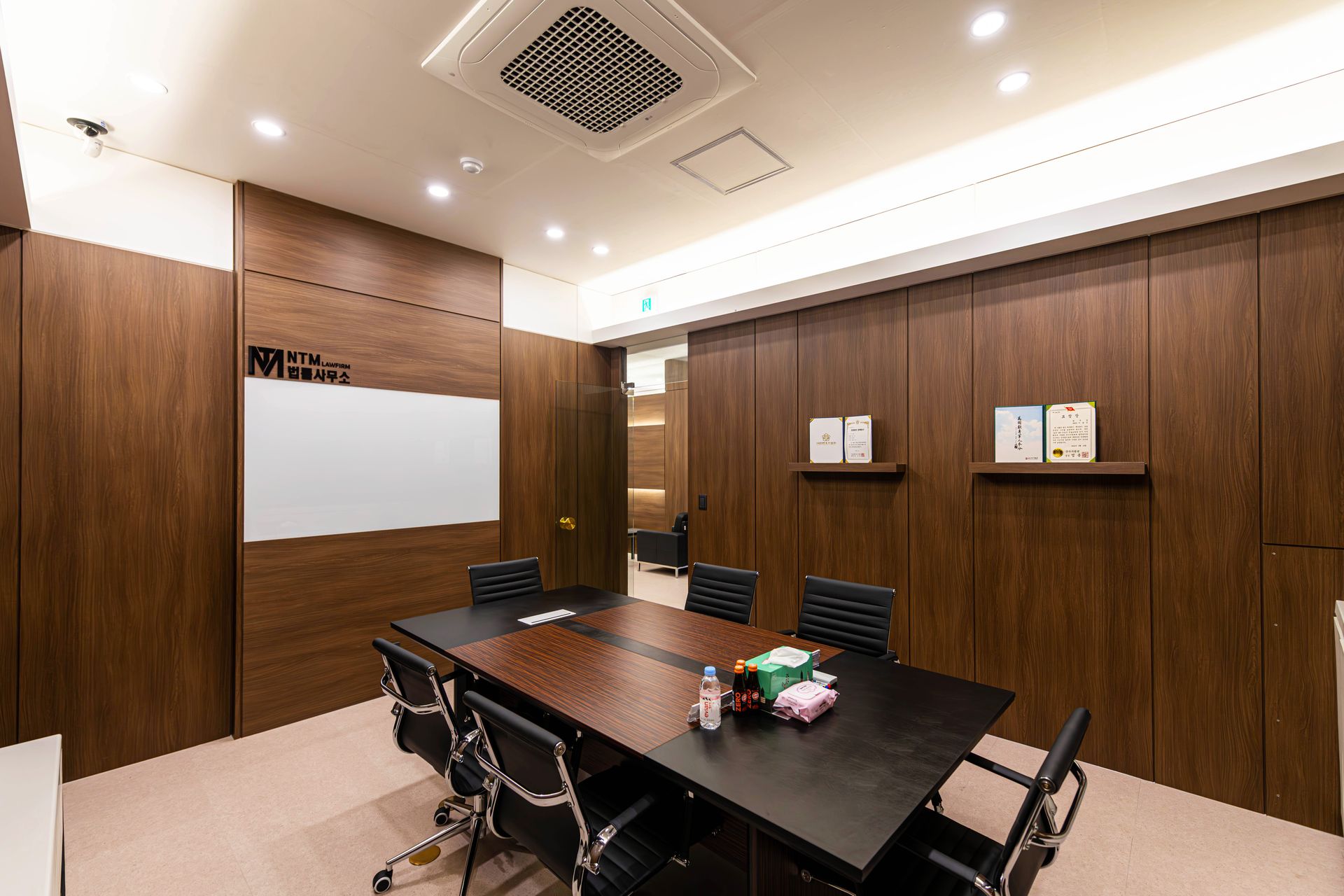 엔티엠법률사무소 상담실2